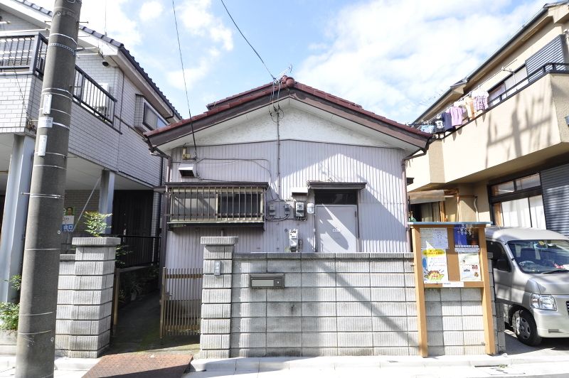 葛飾区西水元6丁目の中古一戸建て 亀有駅利用の西水元6丁目中古｜葛飾区 新築一戸建て 土地はガクエン住宅水元本社へ