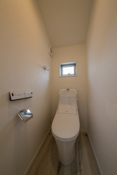 タンク一体型ウォシュレット便器