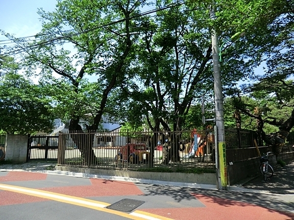 早苗保育園まで1分