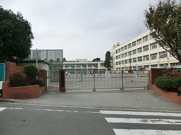 横浜市立中沢小学校
