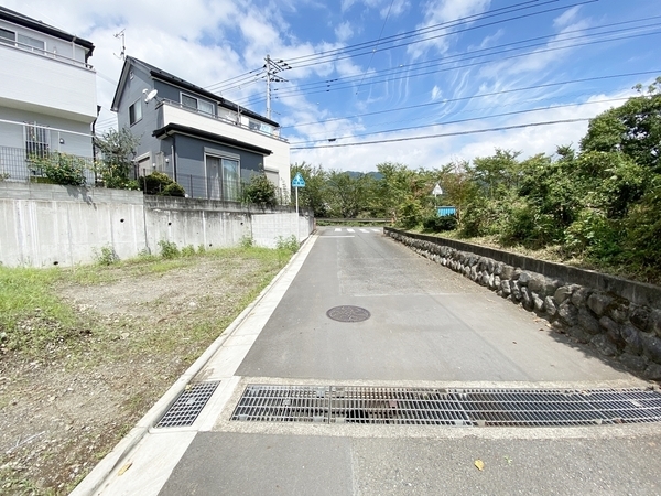 盆地ならではの穏やかな気候が暮らしやすい
