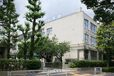 江戸川区立東小松川小学校 499m 
