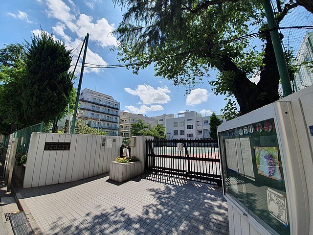 江戸川区立江戸川小学校 500m 