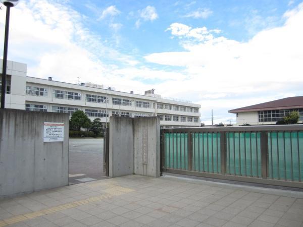 伊勢原市立比々多小学校