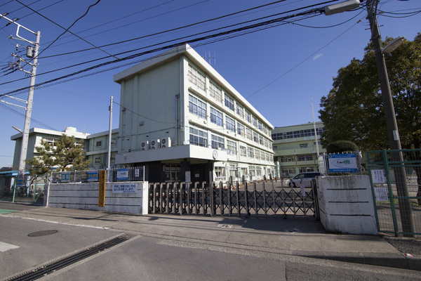 厚木市立清水小学校