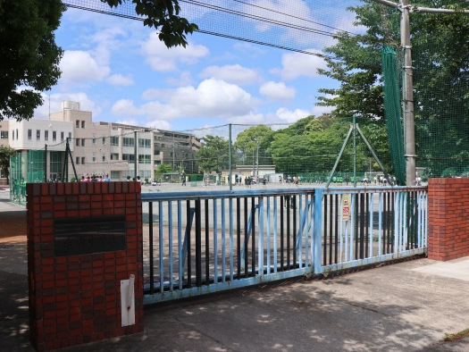 川崎市立宮内中学校 1200m 