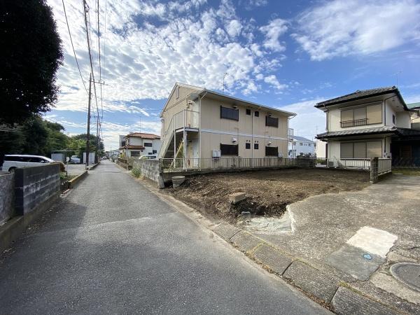 閑静な住宅地で小さなお子様にも安心。