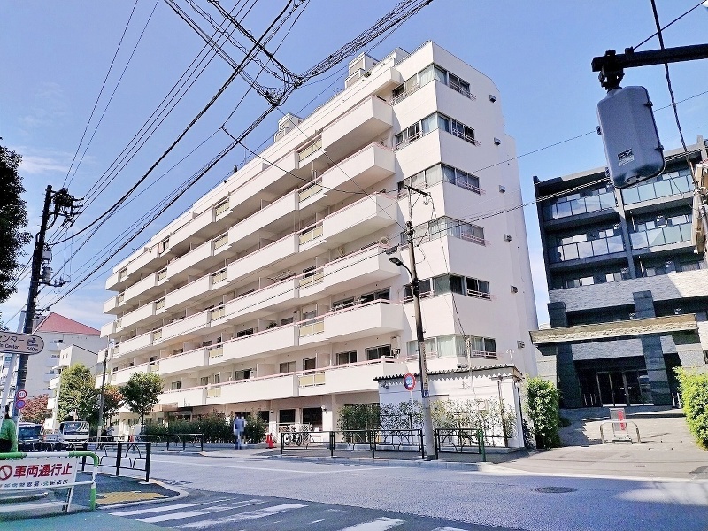新宿区北新宿３丁目