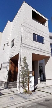 市川市湊新田２丁目