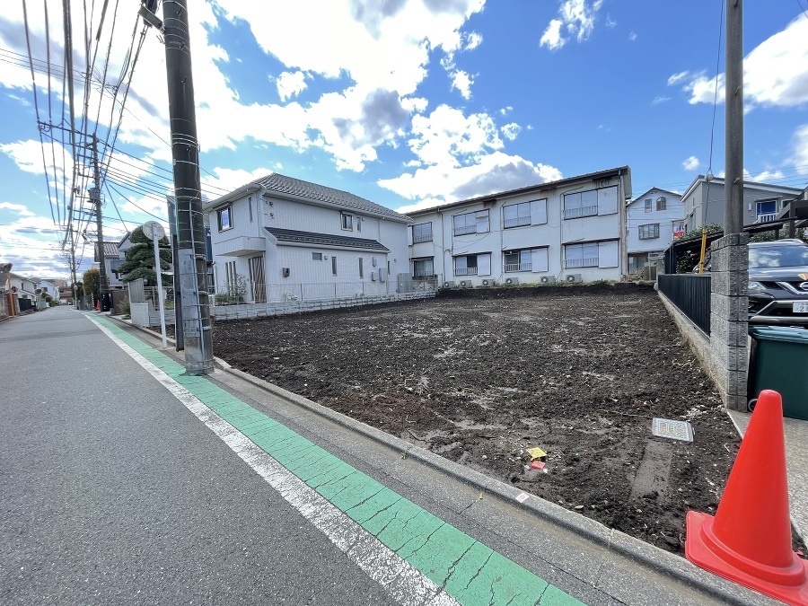 狛江市中和泉４丁目