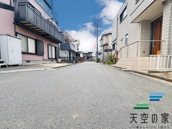   前面道路です。