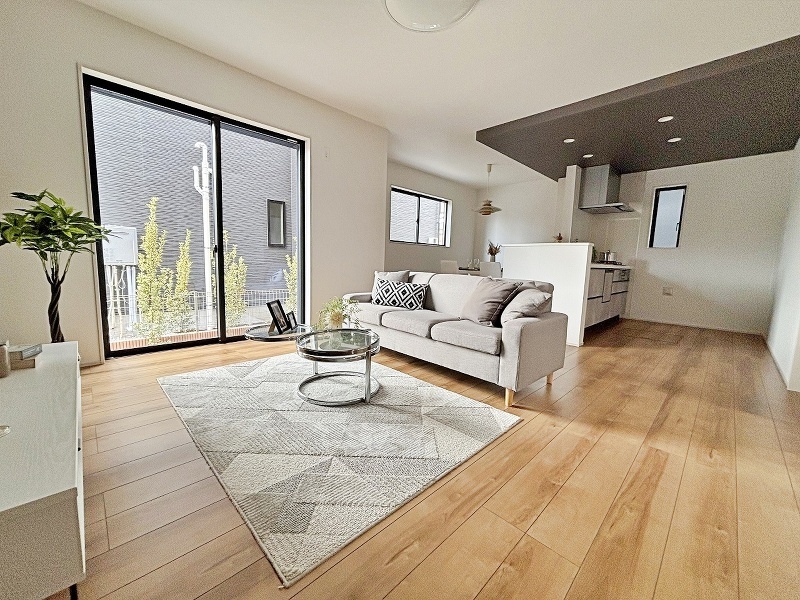 三鷹市上連雀６丁目