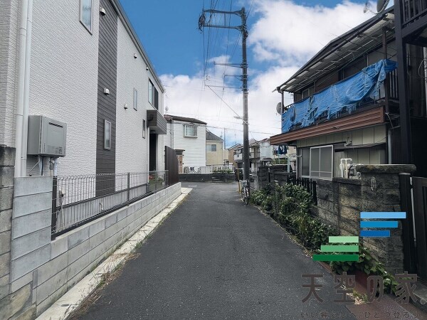   前面道路です。