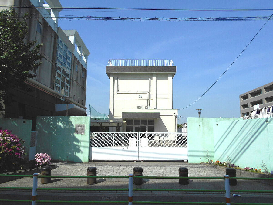 大田区立蓮沼中学校 800m 