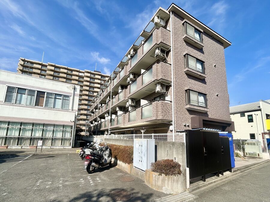 横浜市緑区白山１丁目