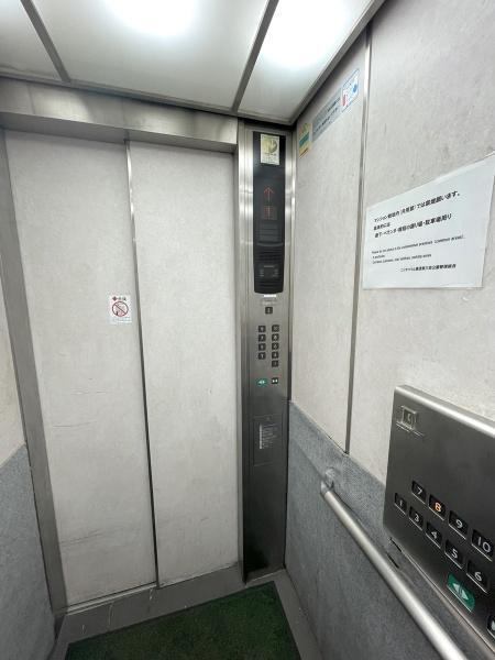 エレベーター