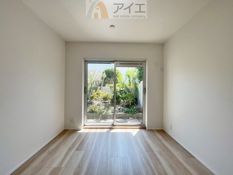 風通しが良く、開放感あふれるお部屋です