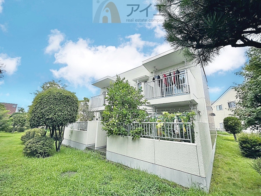 公園が近く、子育て家族に嬉しい緑豊かな環境です