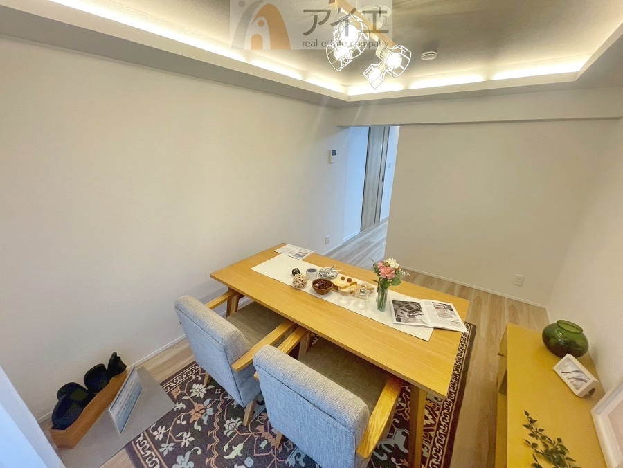 朝から日差しいっぱいの、明るい空間でのびのび過ごせます