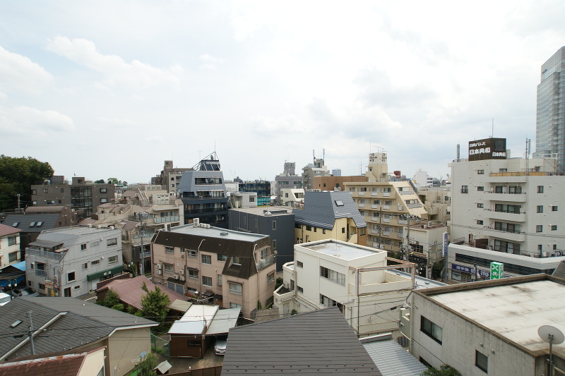 世田谷区用賀３丁目