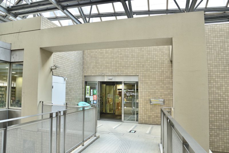 板橋区立成増図書館 950m 