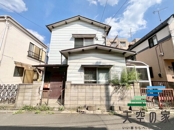   4LDK＋スカイバルコニーの広々空間です。