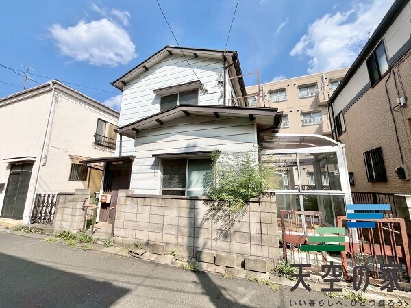   周辺環境も充実しております。