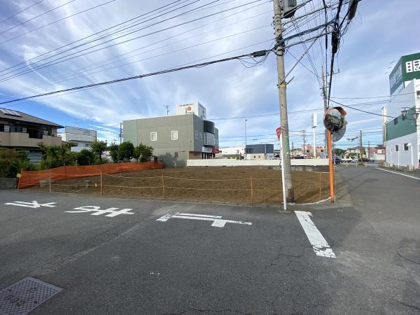車通りも少ない閑静な住宅地。