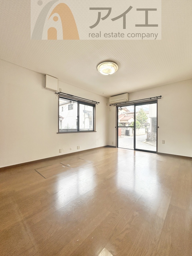 リビングとなじみやすい仕様でインテリア性が高い