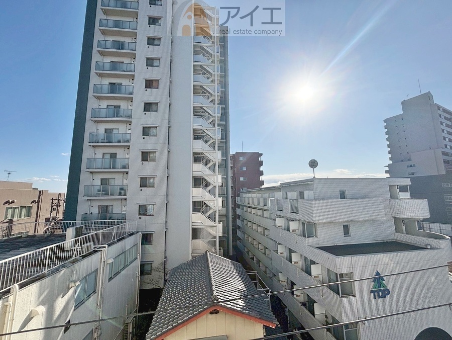 空を近くに感じられる眺望を楽しめます