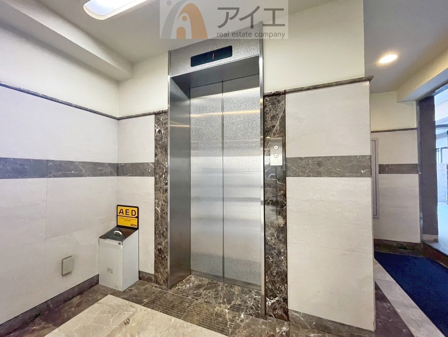 清掃も行き届いたエレベーターホール