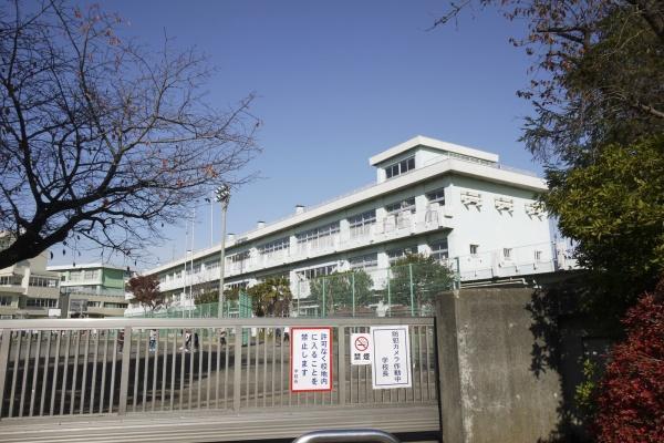 厚木市立緑ケ丘小学校