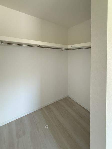 ウォークインクローゼット