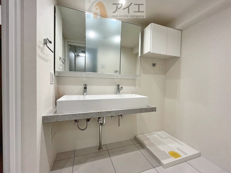 上質な洗面空間がゆとりの時間を演出