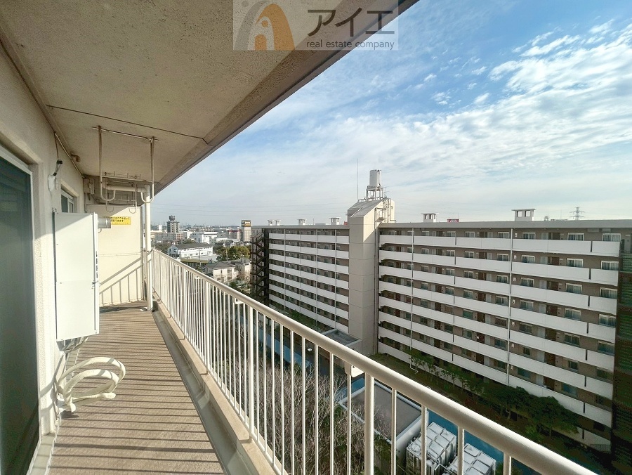 南面バルコニーで毎日のお洗濯も快適