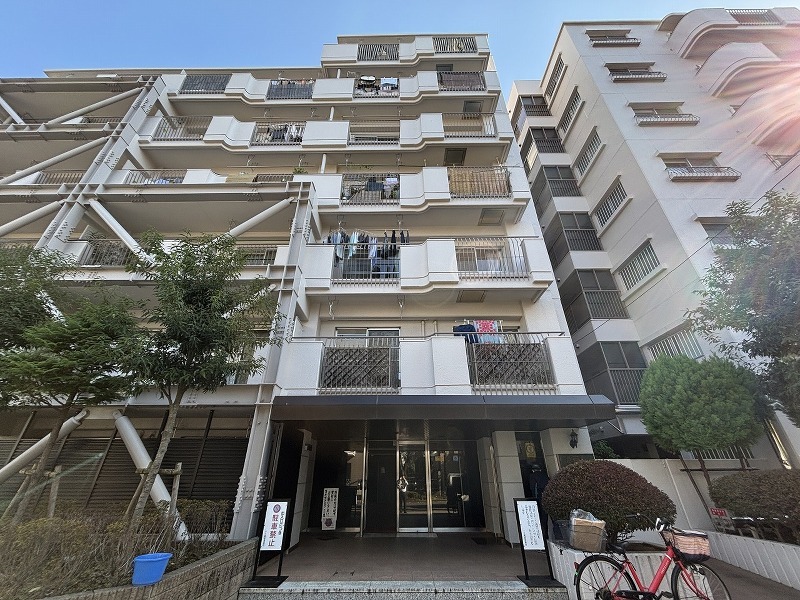 三鷹市下連雀９丁目