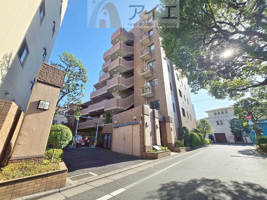 溢れる陽光でご家族の笑顔も輝く住まい