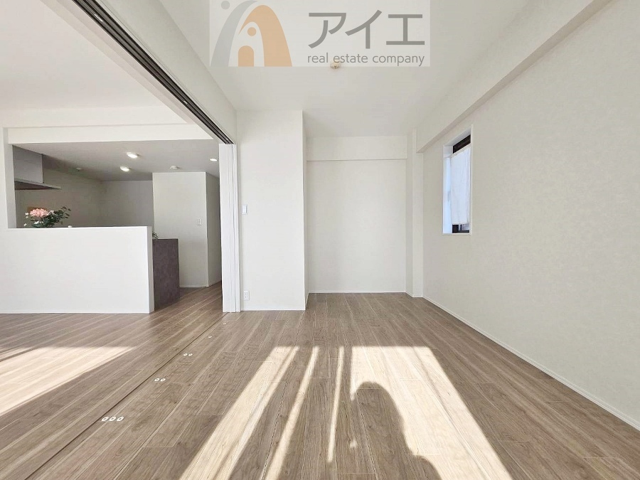 リビングとなじみやすい仕様でインテリア性が高い