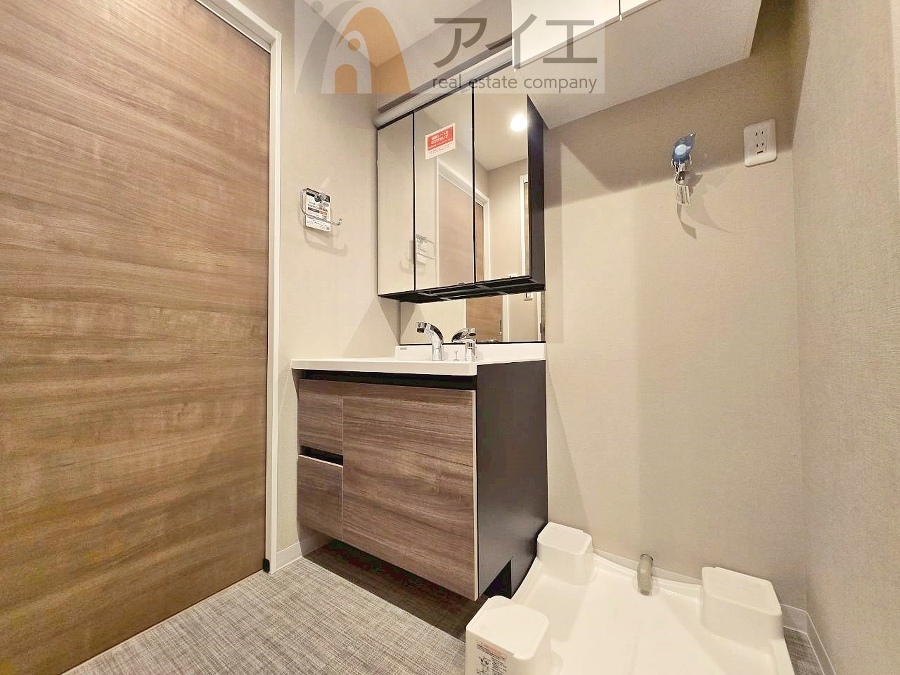 上質な洗面空間がゆとりの時間を演出