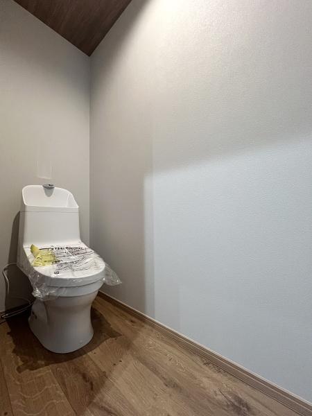 シャワートイレ