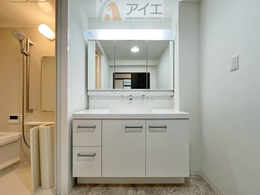 上質な洗面空間がゆとりの時間を演出