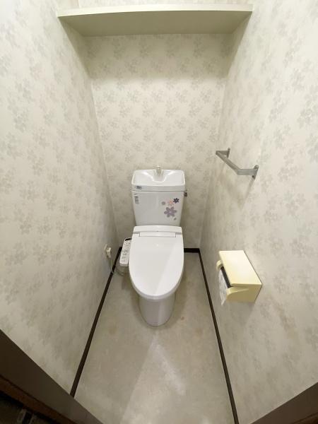 シャワートイレ