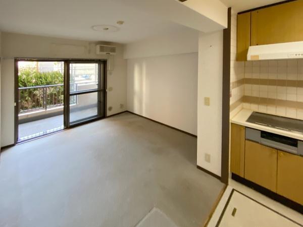 陽当りの良いリビング