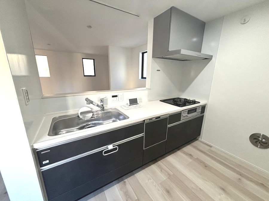   【ショールーム見学予約受付中】◇当日や土日祝日ご見学予約受付中です◇フリーダイヤル：０１２０－５１３－２２２