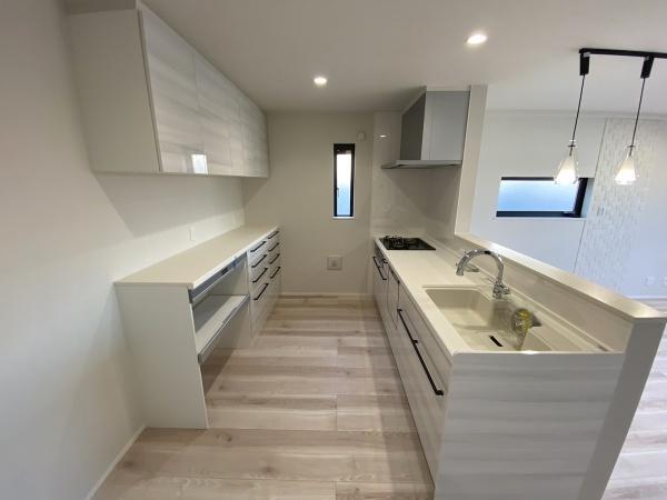 カップボードもついてます。