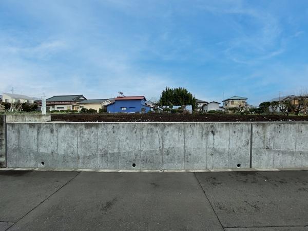 複数の高速道路にもアクセス良好。