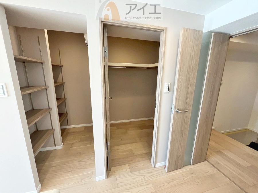 豊富な収納スペースですっきりとした暮らしを