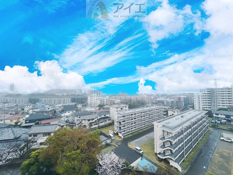 南面バルコニーで毎日のお洗濯も快適