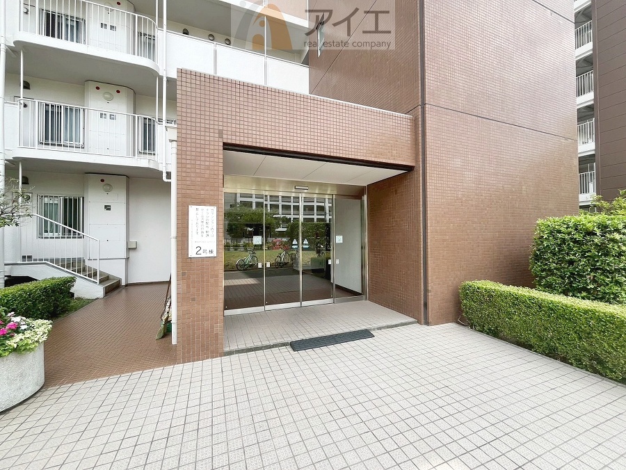 共用部の清掃・修理は管理員が実施