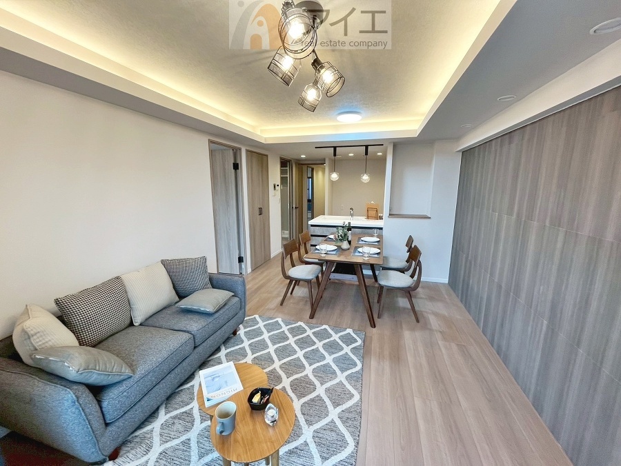 朝から日差しいっぱいの、明るい空間でのびのび過ごせます